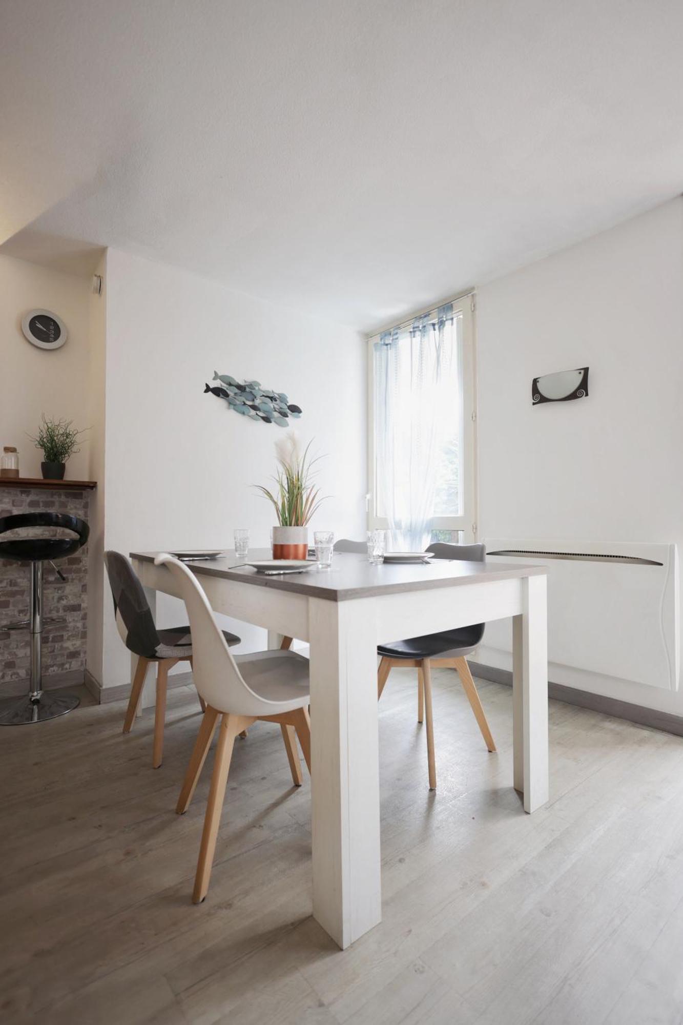Appartement Familial Avec Jardin Ensoleille Dans La Cite Des Potiers Валорис Екстериор снимка